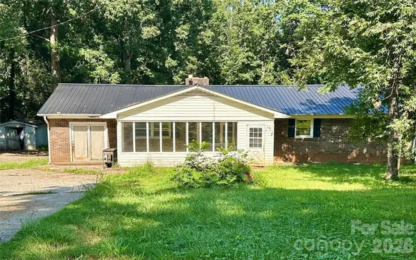 886 Pearidge RD