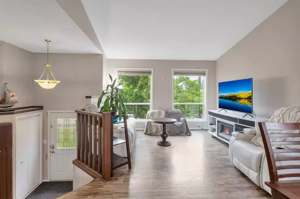 5208 Lansdowne AVE, Blackfalds, AB T0M 0J0