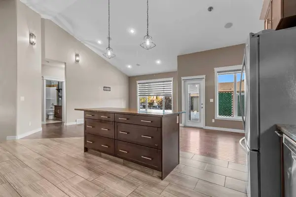 170 Morris CT, Blackfalds, AB T4N 0B2