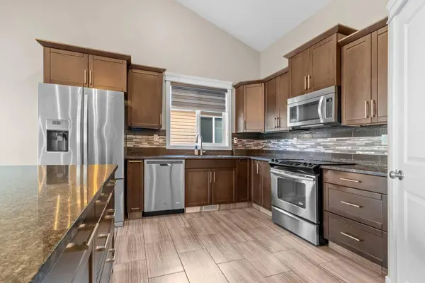 170 Morris CT, Blackfalds, AB T4N 0B2