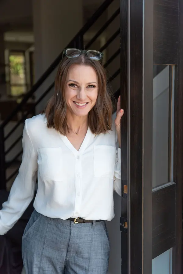 Meet Valerie Gross: Your Trusted Real Estate Expert in Sacramento, CA