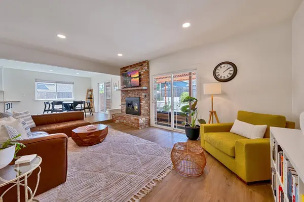 6469 Woodhills WAY, Citrus Heights, CA 95621