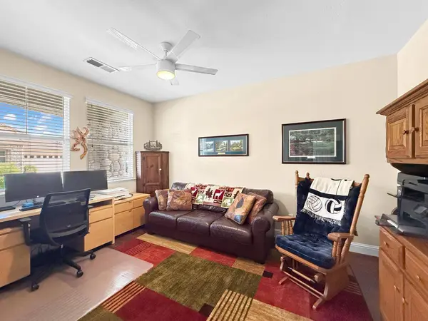 1298 Underwood LN, Lincoln, CA 95648