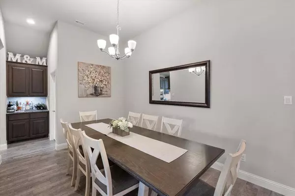 5610 Goodnight Court, Midlothian, TX 76065