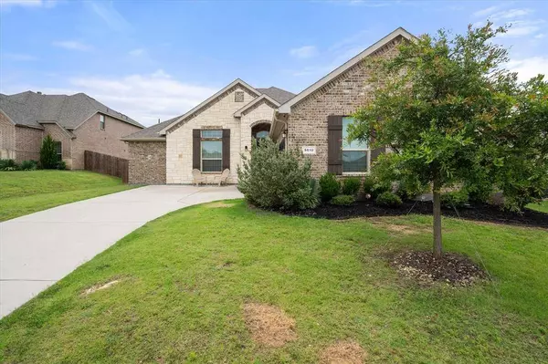 5610 Goodnight Court, Midlothian, TX 76065