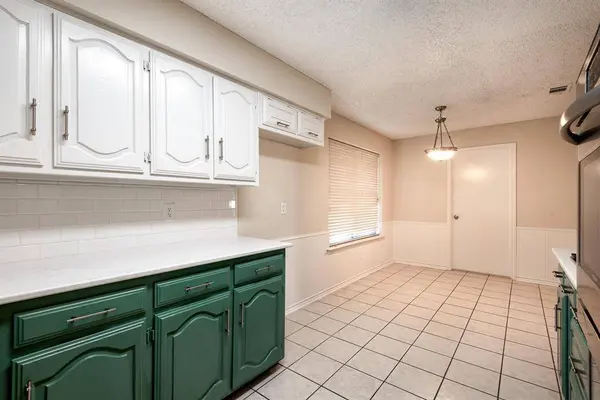 525 Danny Drive, Desoto, TX 75115