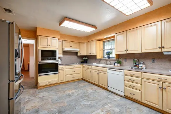 5731 Mona Lane, Dallas, TX 75236