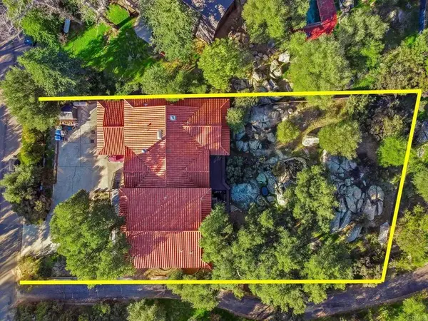 8411 Foothill Boulevard, Pine Valley, CA 91962