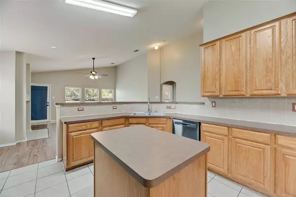 1401 Spinnaker Way, Wylie, TX 75098