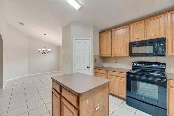 1401 Spinnaker Way, Wylie, TX 75098