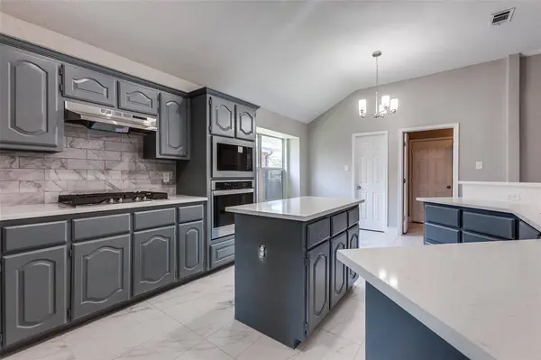 109 N W A Allen Boulevard, Wylie, TX 75098