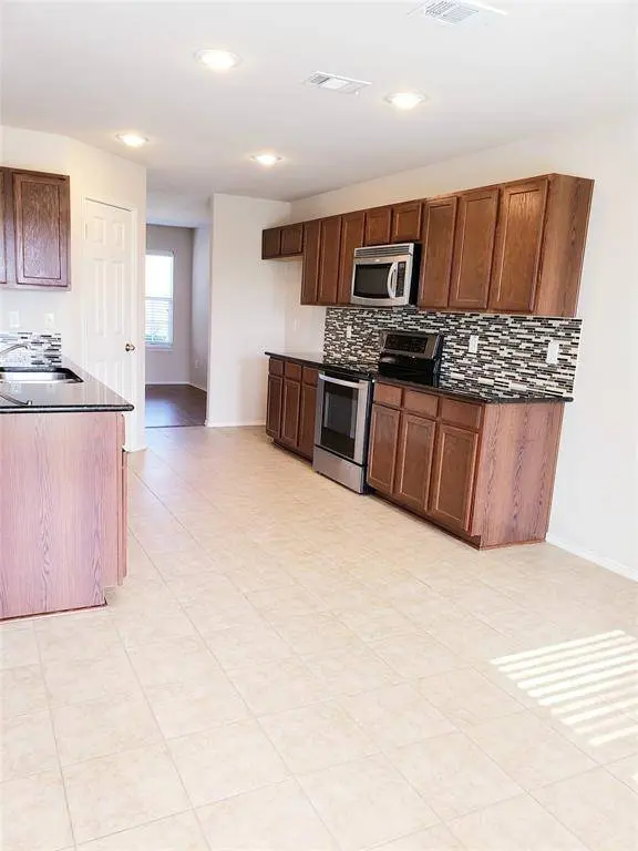 703 Beau Drive, Wylie, TX 75098