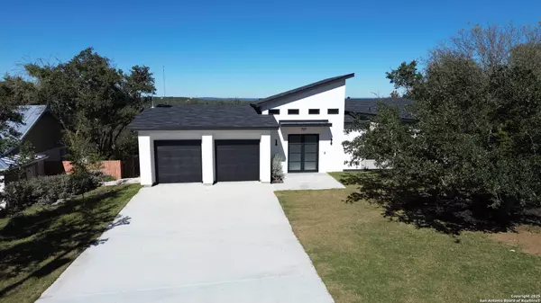 707 Lone Circle, San Antonio, TX 78260