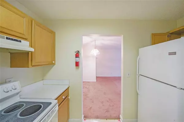 3603 WOODBRIAR CIR #M, Tucker, GA 30084