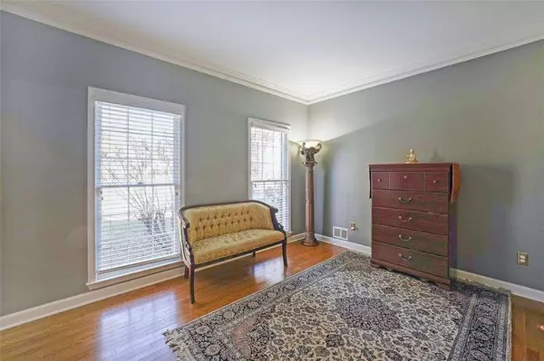 1381 PROVIDENCE DR, Lawrenceville, GA 30044