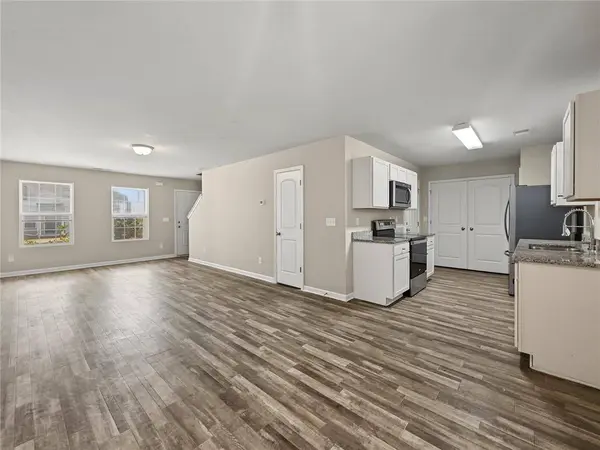 2509 Wood Bend LN, Riverdale, GA 30296
