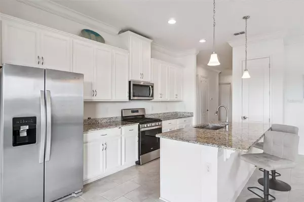 2516 YELLOW BRICK RD, St Cloud, FL 34772