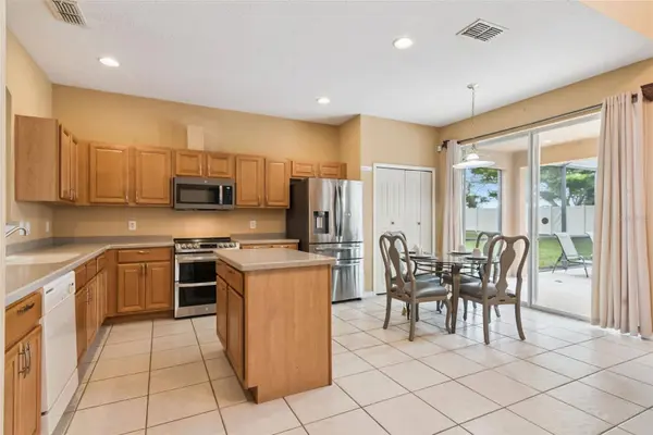 1162 SOLANA CIR, Davenport, FL 33897