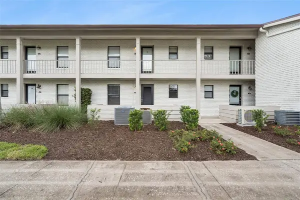2818 PLAZA TERRACE DR #2818