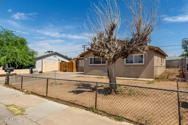 11930 W PALO VERDE Road, El Mirage, AZ 85335