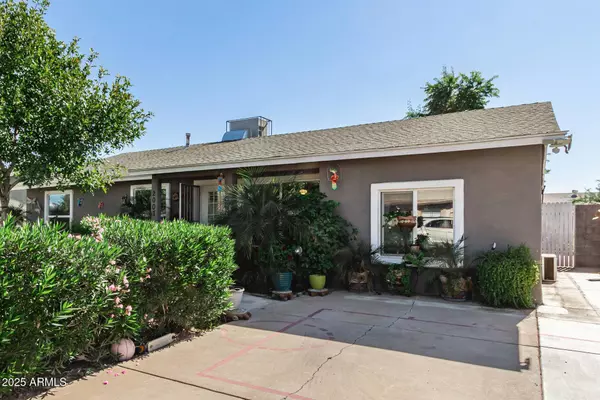 2007 W CHIPMAN Road, Phoenix, AZ 85041