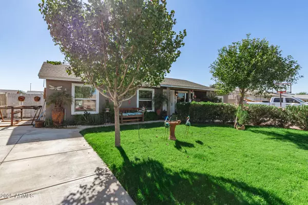 2007 W CHIPMAN Road, Phoenix, AZ 85041