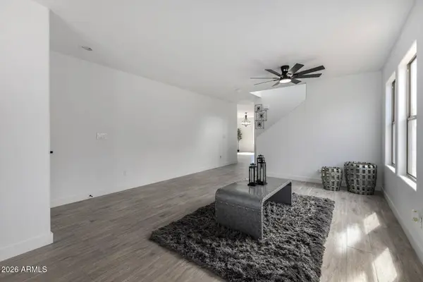 25527 W BURGESS Lane, Buckeye, AZ 85326