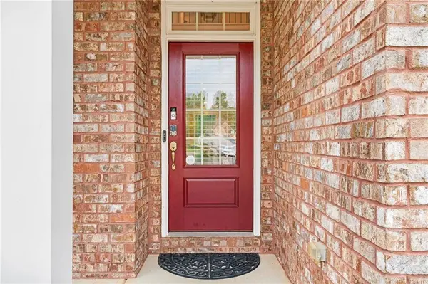 526 Rokeby DR, Woodstock, GA 30188