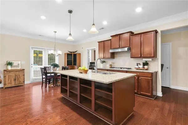 526 Rokeby DR, Woodstock, GA 30188