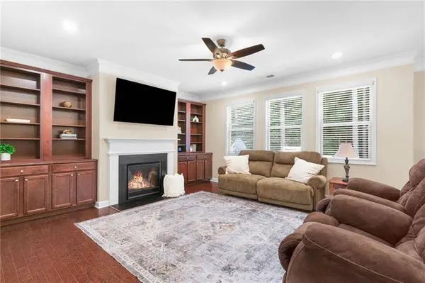 526 Rokeby DR, Woodstock, GA 30188