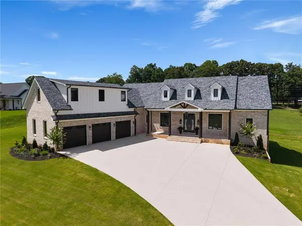 1020 West CT