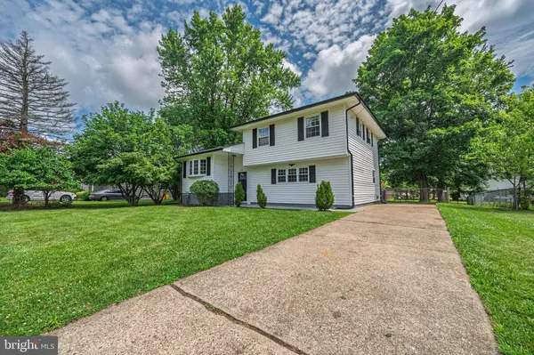 154 BUTTONWOOD, Ewing, NJ 08638