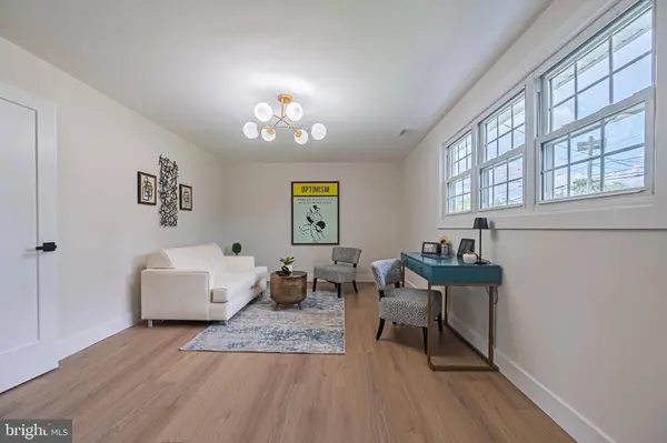 154 BUTTONWOOD, Ewing, NJ 08638