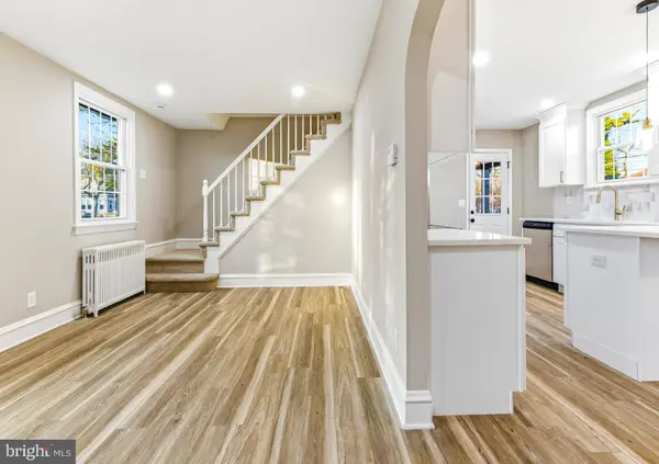 517 GREENWICH AVE, Paulsboro, NJ 08066
