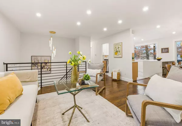 371 WEDGEWOOD DR, Blackwood, NJ 08012