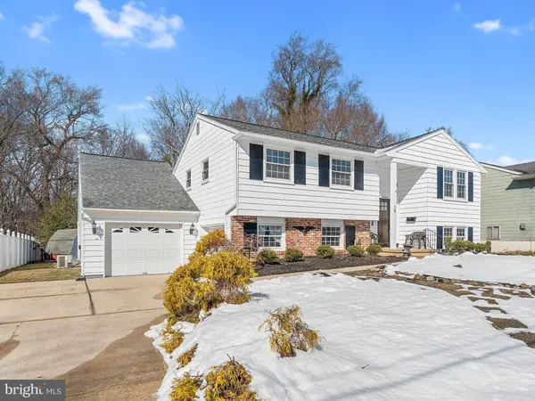 16 SARATOGA RD, Stratford, NJ 08084