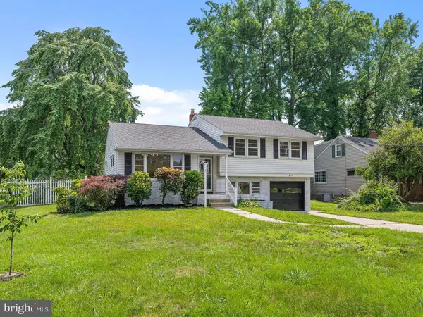 335 MYRTLE AVE, Woodbury, NJ 08096