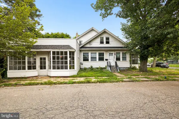 448 SHERIDAN AVE