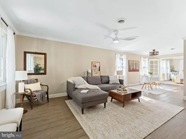 91 DORCHESTER DR, Southampton, NJ 08088