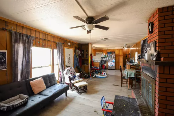 9 SENA DR, Los Lunas, NM 87031