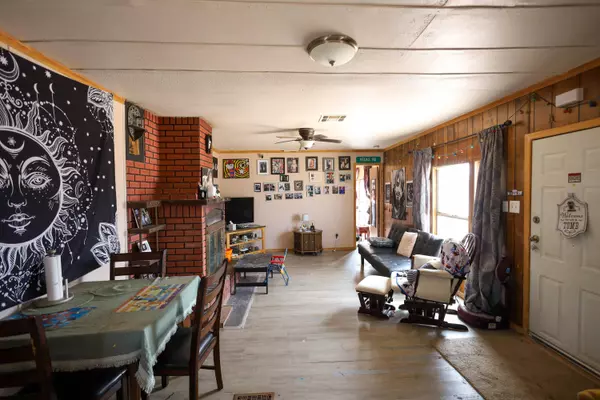 9 SENA DR, Los Lunas, NM 87031