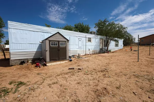 9 SENA DR, Los Lunas, NM 87031