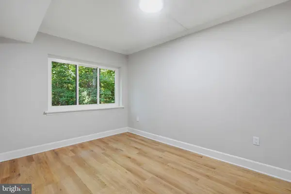 11723 KARBON HILL CT #104, Reston, VA 20191