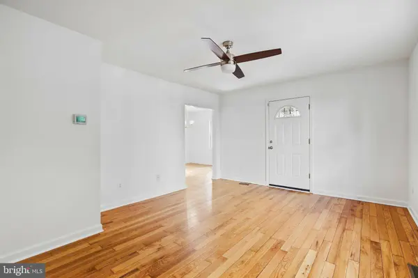 1202 BENNING RD, Capitol Heights, MD 20743