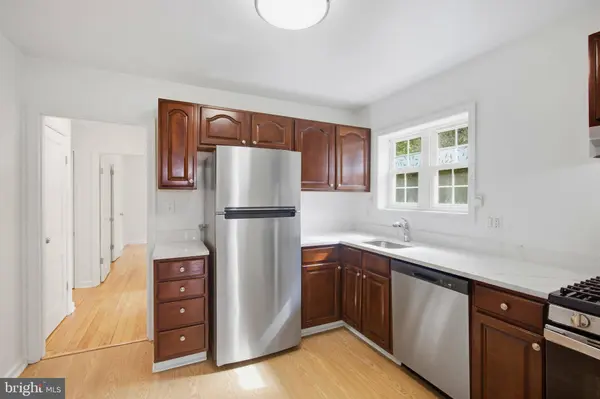 1202 BENNING RD, Capitol Heights, MD 20743