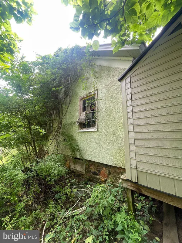 36448 OSBURN RD, Purcellville, VA 20132