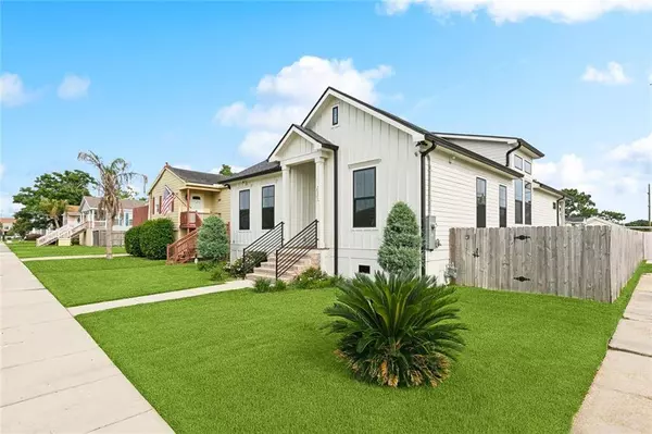 2535 ATHIS ST, New Orleans, LA 70122