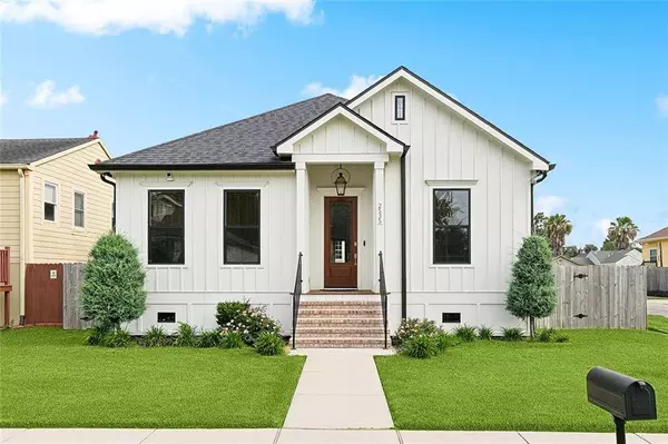 2535 ATHIS ST, New Orleans, LA 70122