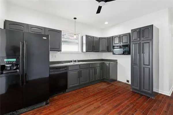 4214 16 ULLOA ST, New Orleans, LA 70119