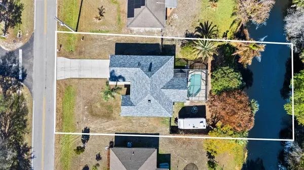 449 SE Glenwood DR, Port St Lucie, FL 34953